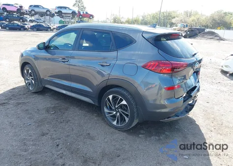 2019 Hyundai Tucson Sport z USA, uszkodzony, nr VIN KM8J33AL5KU045058